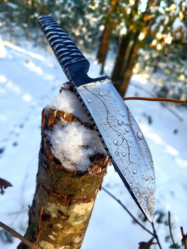 knife